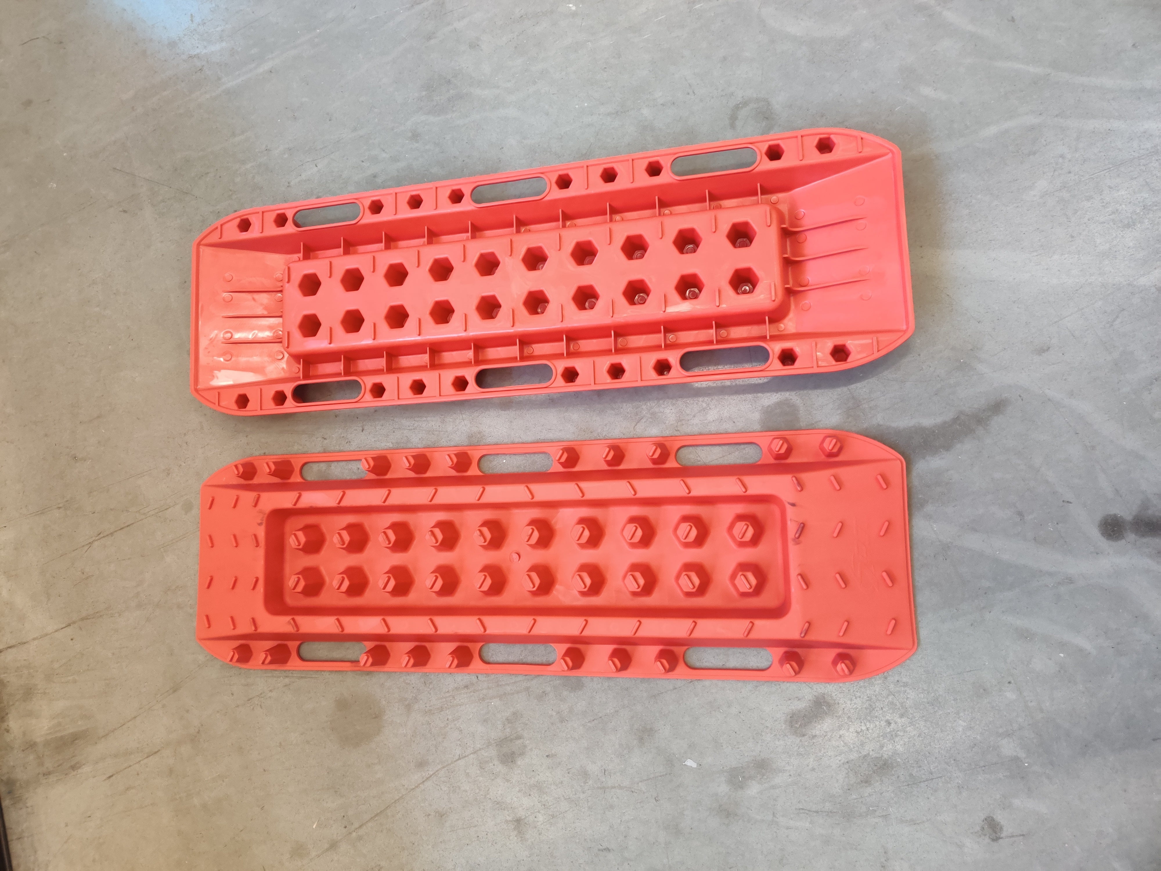 Ajosillat pari punainen kaksi kappaletta