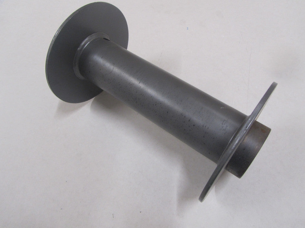 Harmaa runva vinssin rumpu