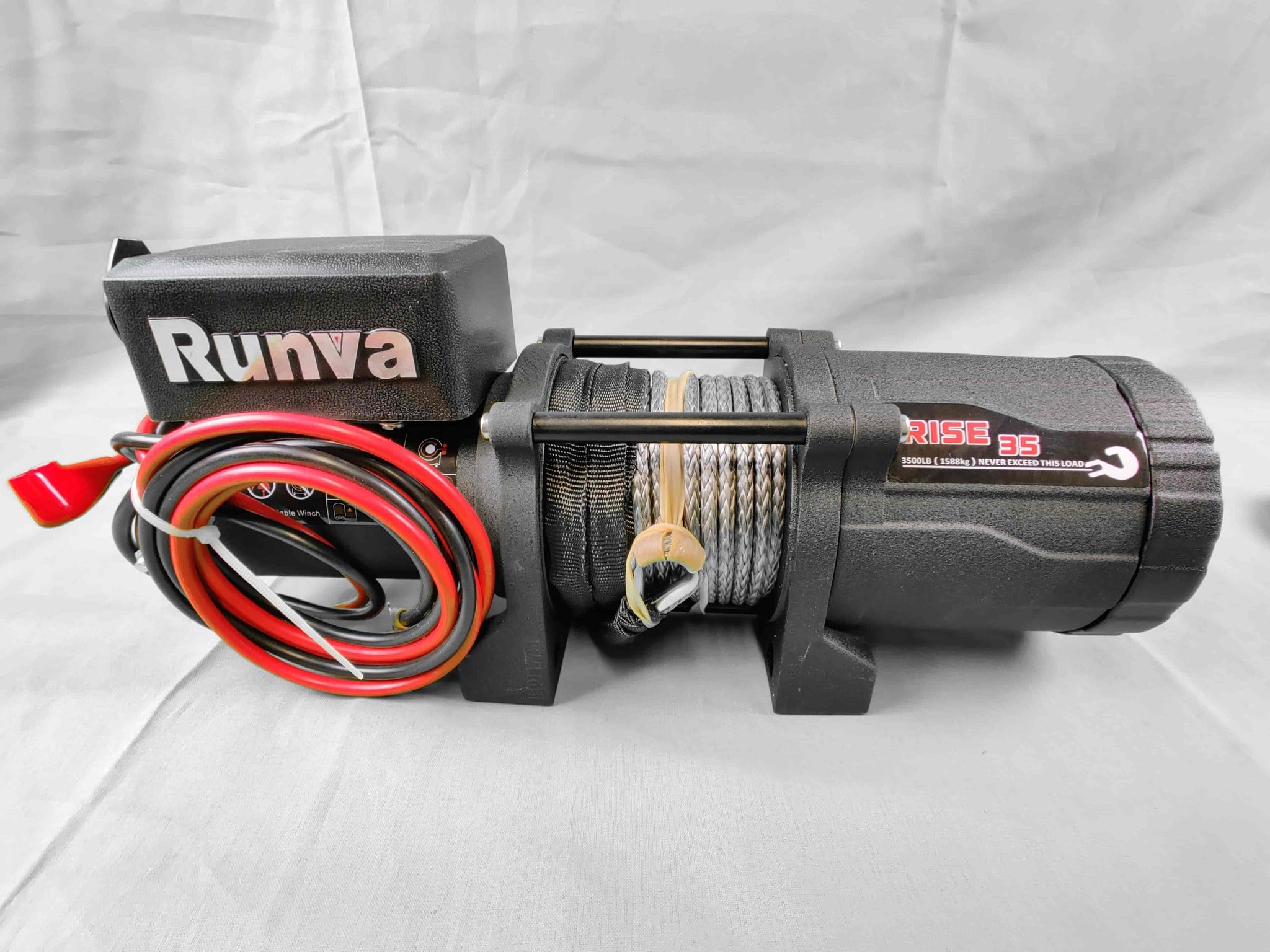 Runva rise35 sähkövinssi köydellä