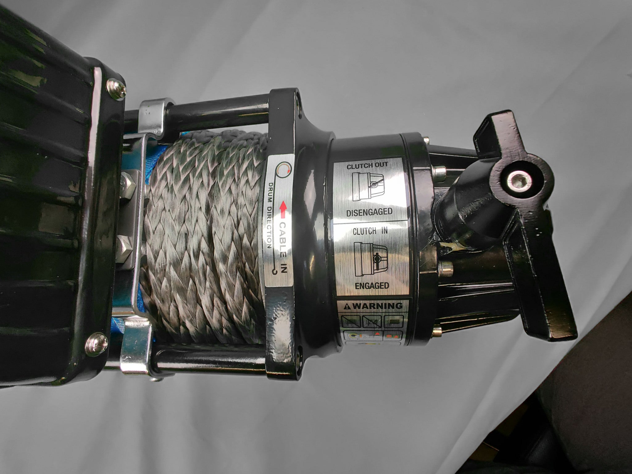 runva-sähkövinssi-13xp köydellä